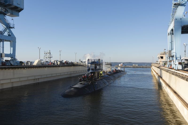 Многоцелевая атомная подводная лодка USS Montana (SSN 794)
