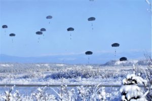 Десантирование военнослужащих армии США