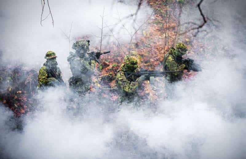 «Весенний шторм»: В Эстонии начались масштабные военные учения НАТО