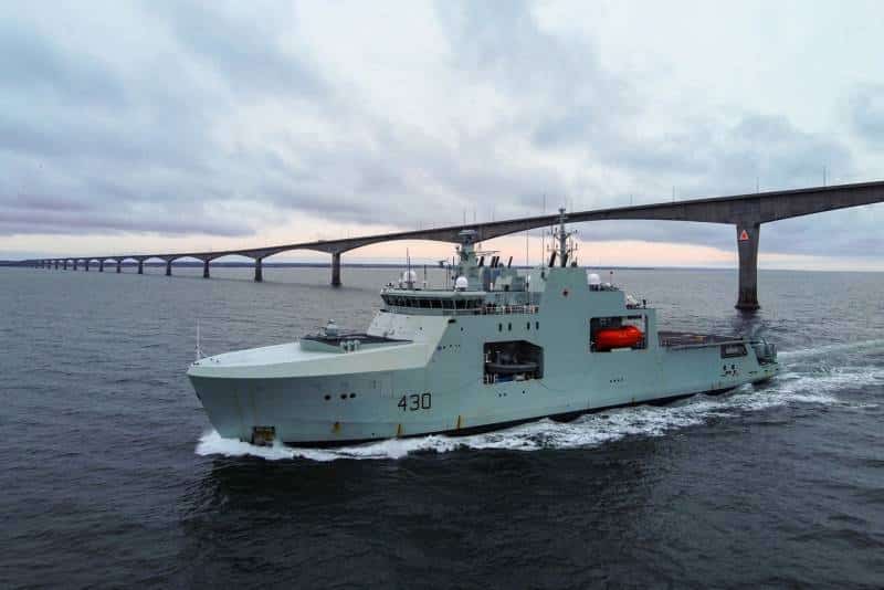 патрульный ледокол HMCS Harry DeWolf (430)