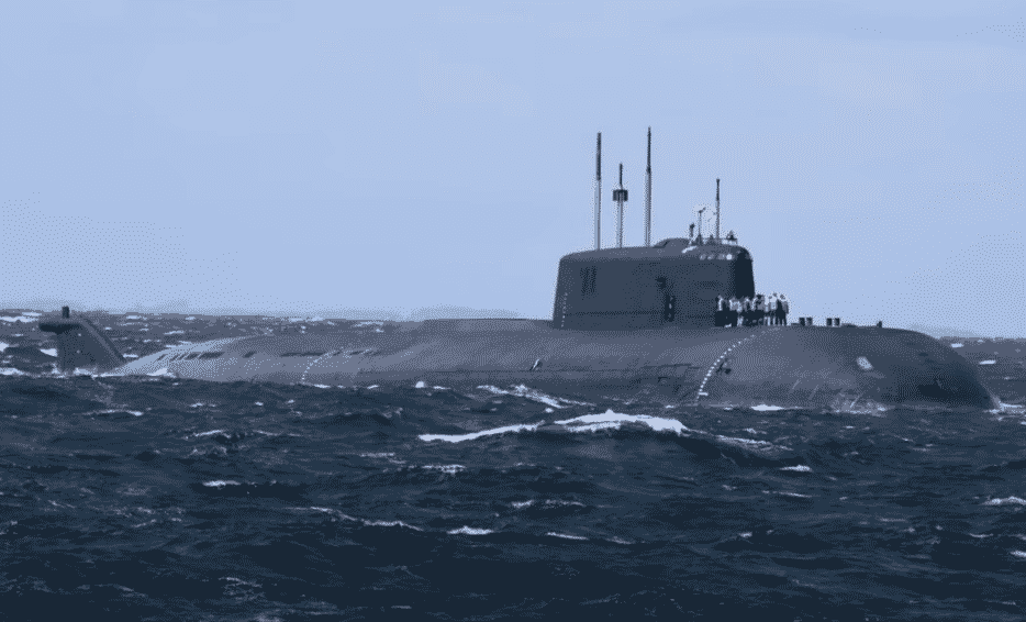 Российский атомный подводный ракетный крейсер (АПРК) Северного флота "Орел" проекта 949А "Антей"
