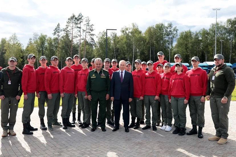 «Авангард» посетил президент РФ Владимир Путин