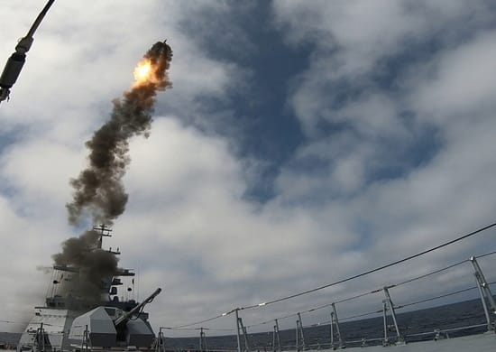 Корветы ТОФ «Громкий» и «Совершенный» провели ракетные стрельбы в Японском море