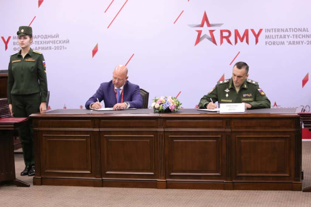 заключение контракта на модернизацию стратегических ракетоносцев Ту-95МС и истребителей МиГ-31.