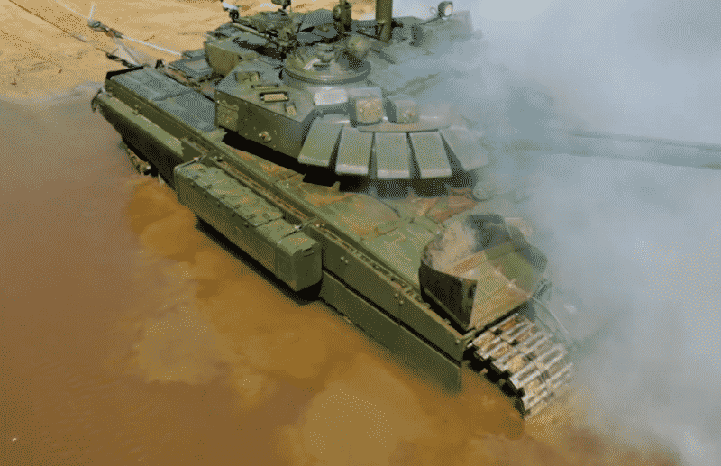 КАЗ Арена-М, планируемый к установке на российские танки Т-72 и Т-90