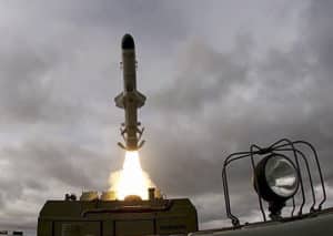 Ракетная стрельба по мишенным позициям в Баренцевом море