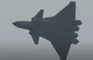 истребитель-невидимка J-20