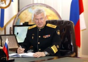 Главнокомандующий ВМФ России адмирал Николай Евменов