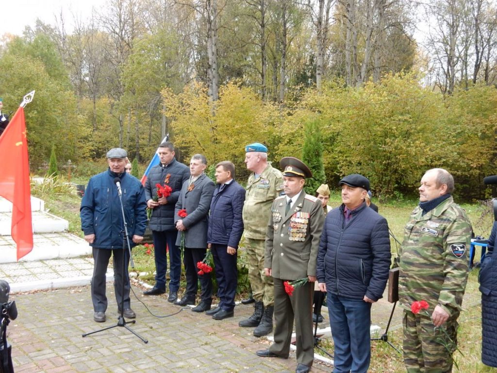 Защитников-Отечества-перезахоронили-в-Малоярославецком-районе