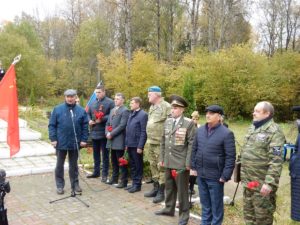 Защитников-Отечества-перезахоронили-в-Малоярославецком-районе