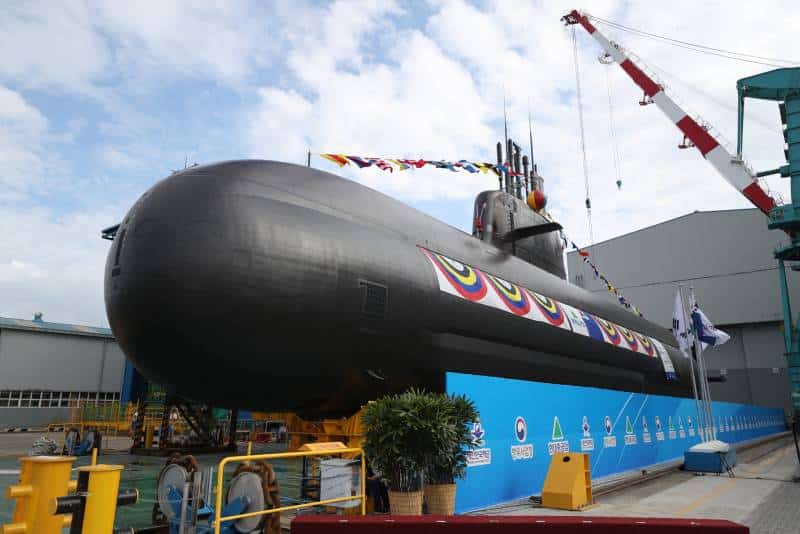 дизель-электрическую подводную лодку класса KSS-III