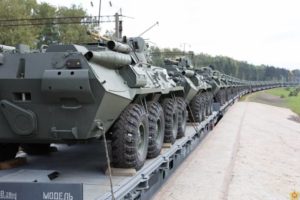 платформа российских бронетранспортеров БТР-82А