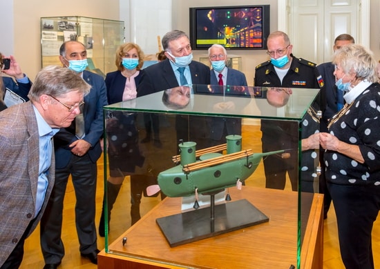 представлен новый виртуальный тур по выставке Морским судам быть!