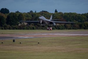 стратегические бомбардировщики B-1B Lancer