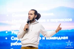 Директор Школы Будущих Президентов Алексей Ильин