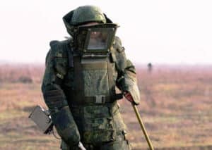Инженеры ЮВО приступили к освоению поступивших на вооружение средств разминирования