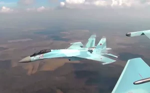 истребитель Су-35С поколения 4