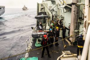 флагман первой простоянной морской группы 1 канадский фрегат HMCS Fredericton