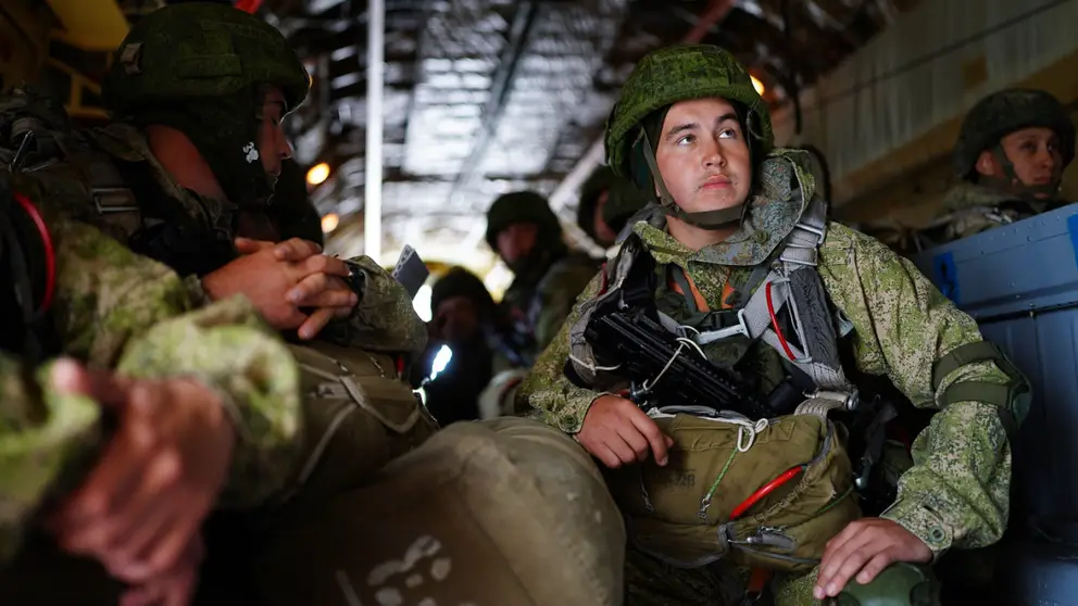 Бойцы подразделений ВДВ провели тактические учения в Крыму