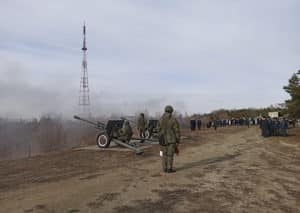 В Волгограде в честь Дня Героев Отечества прогремел «выстрел памяти»