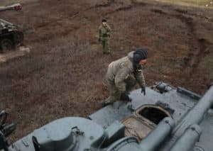 ЮВО-завершается-слаживание-расчетов-самоходных-гаубиц-2С1-Гвоздика