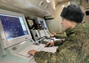 в-Крыму-проведено-учение-по-охране-воздушного-пространства-с-ЗРК-С-400-Триумф