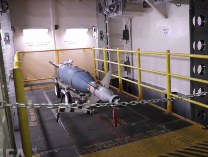 лифт для подъёма боеприпасов на палубу корабля USS Gerald R. Ford (CVN-78)