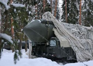 Автономные пусковые установки мобильного ракетного комплекса «Ярс»