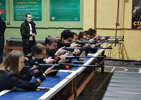 В Калининградской области прошел День юного стрелка