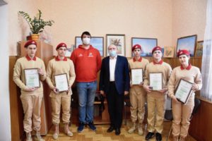 Юнармейцам отряда «Гром» вручены награды