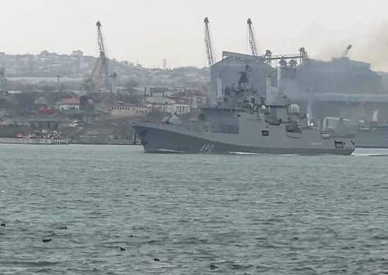 корабли ЧФ вышли в море из Севастополя и Новороссийска по плану учения
