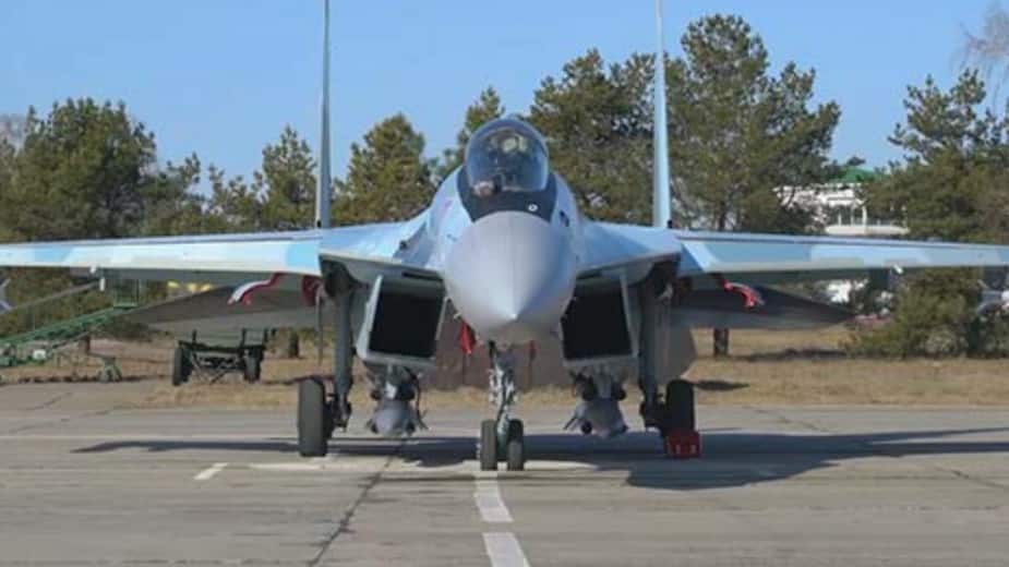 Боевое применение истребителей Су-35