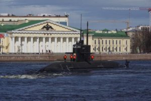 Первая серийная подлодка «Кронштадт» проекта 677 «Лада»