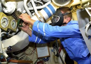 Подводники ТОФ провели тренировки по борьбе за живучесть на Камчатке