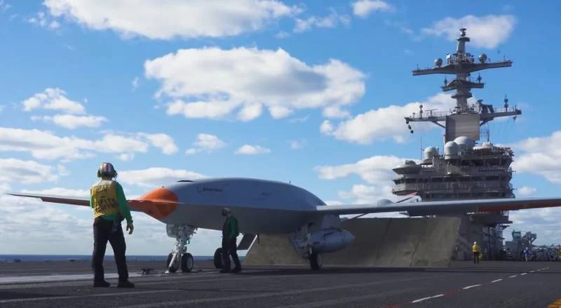 США назвали сроки ввода палубного беспилотника-заправщика MQ-25 Stingray