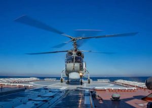 приём палубного вертолёта Ка-27 морской авиации ТОФ
