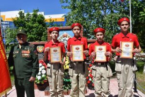 1Юнармейцы-встретились-с-ветеранами-ГСВ-в-Германии-1