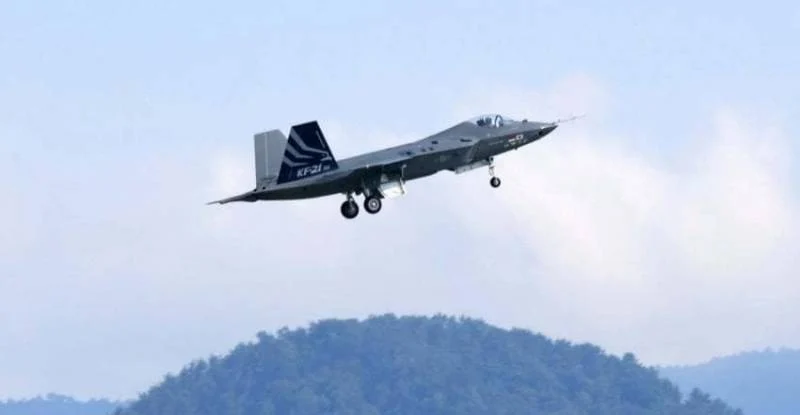 Прототип KF-21 Boramae совершил первый полёт