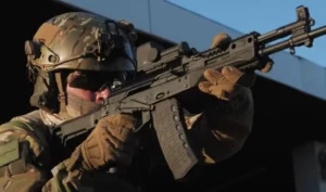 Российский автомат АК-12