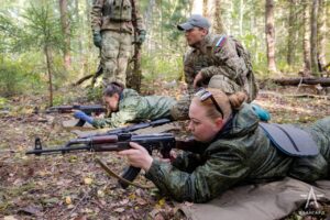 Журналисты ведущих СМИ в «Авангард»