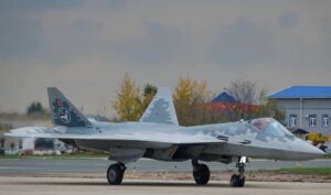 Су-57 совершил первый полёт