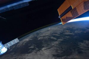 ЦКР проводил эксперименты с иностранными спутниками