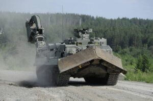 машина на базе танка Т-72Б3