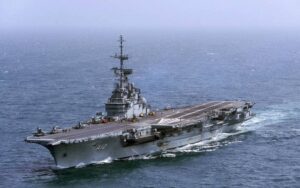 ВМС Бразилии затопили авианосец «Сан-Паулу»