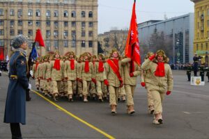 Юнармейцы приняли участие в параде