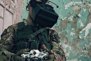 получил для изучения FPV-дрон