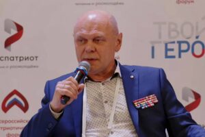 Виктор Кауров