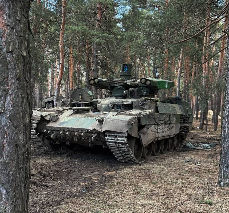 «Уралвагонзавод» анонсировал показ новой версии боевой машины поддержки танков на базе списанных Т-72