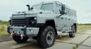 Начато создание беспилотного бронеавтомобиля «Зубило»