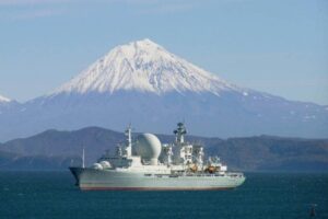 Корабль управления ТОФ «Маршал Крылов» обеспечил государственные испытания новой системы связи «Регистратор»